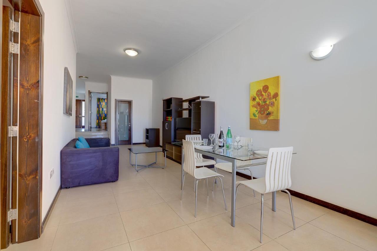 Modern 2 Bedroom Maisonette In Central Sliema Exteriér fotografie