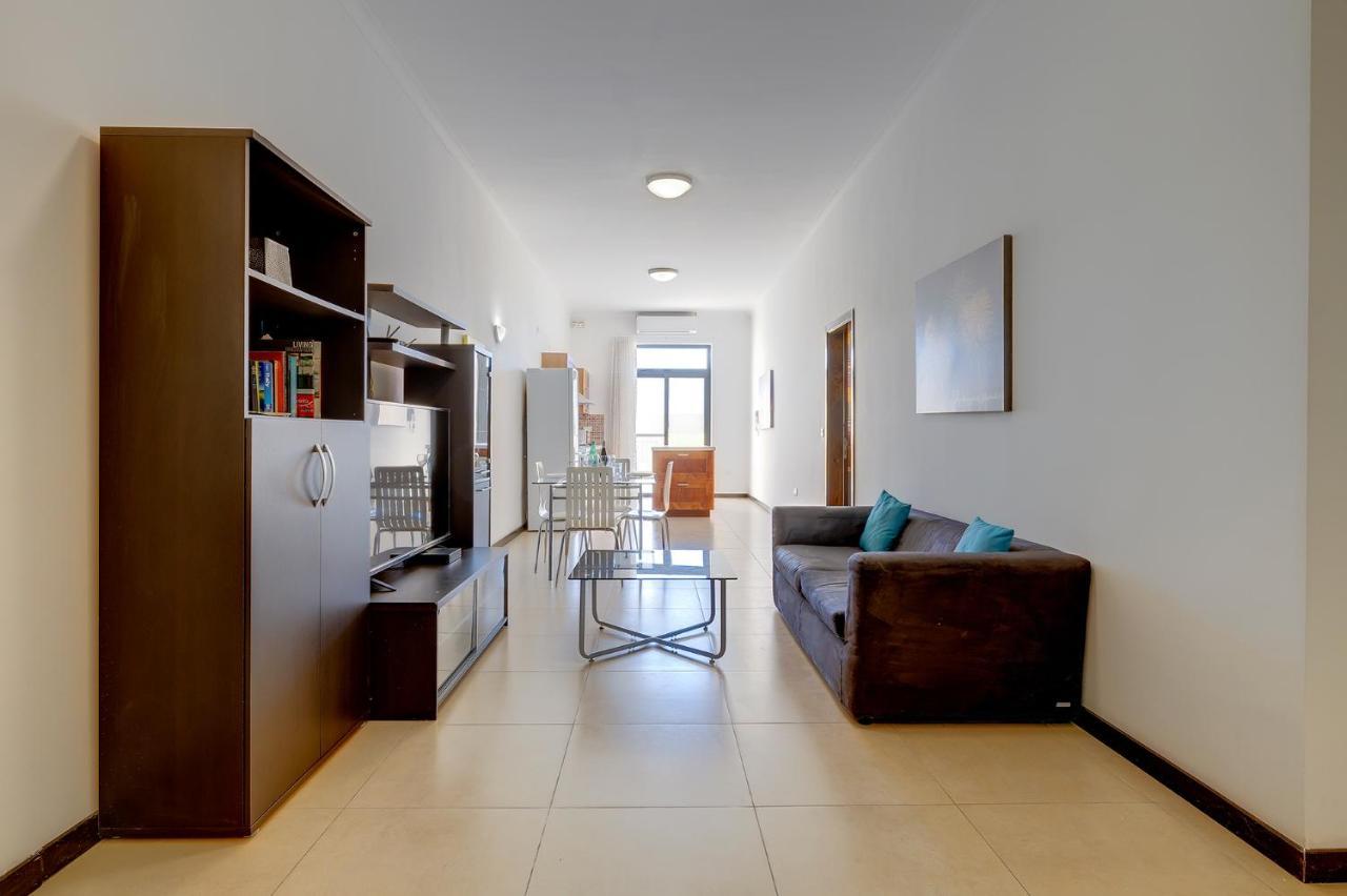 Modern 2 Bedroom Maisonette In Central Sliema Exteriér fotografie